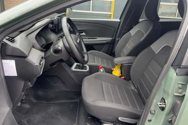 Dacia Jogger (2023) thumbnail 8
