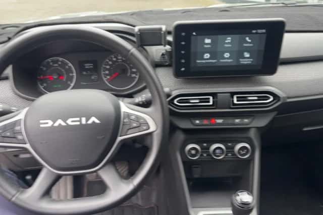 Dacia Jogger (2023) thumbnail 9
