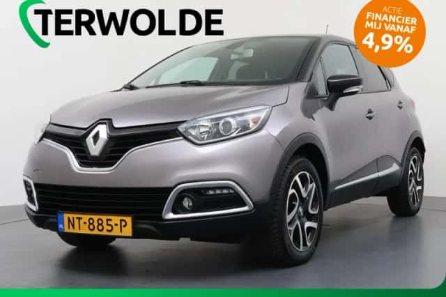 Renault Captur (2017) thumbnail 1
