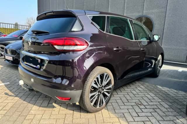 Renault Scénic (2018) thumbnail 4