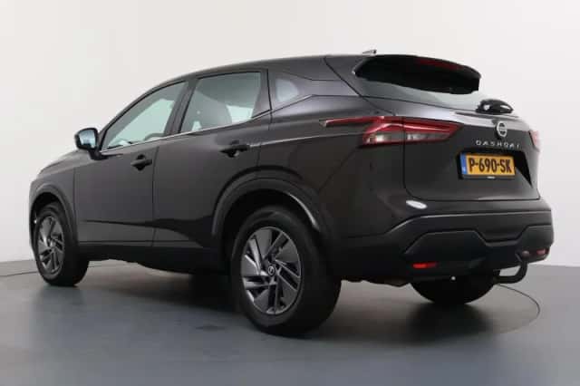 Nissan Qashqai (2022) thumbnail 3