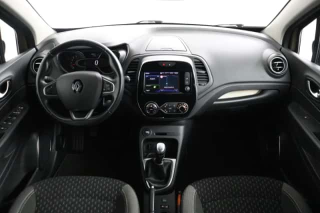 Renault Captur (2018) thumbnail 4