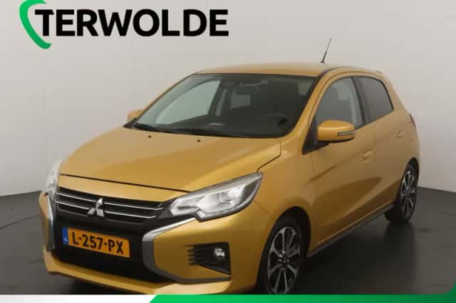Mitsubishi Space Star (2021) thumbnail 1