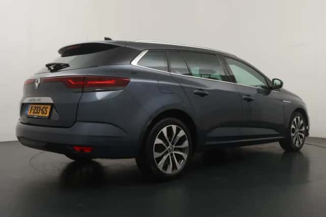 Renault Mégane (2023) thumbnail 5
