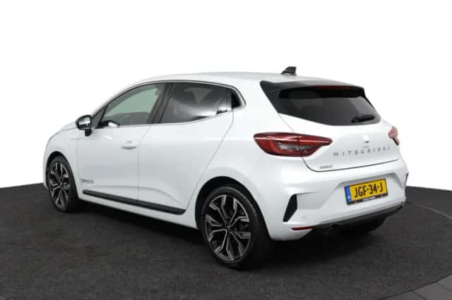 Mitsubishi Colt (2025) thumbnail 3