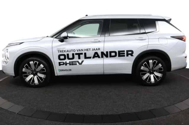 Mitsubishi Outlander (2026) thumbnail 2
