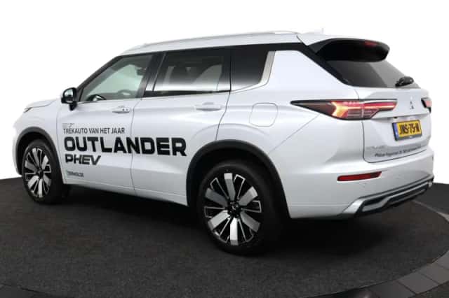 Mitsubishi Outlander (2026) thumbnail 3