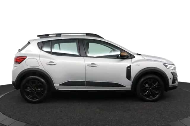 Dacia Sandero Stepway (2024) thumbnail 5