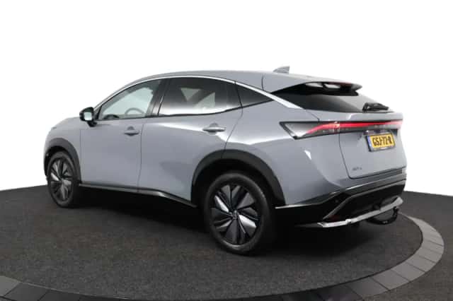 Nissan Ariya (2024) thumbnail 3