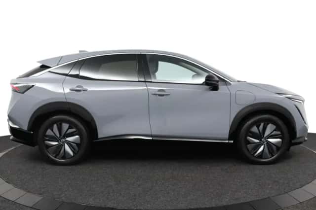 Nissan Ariya (2024) thumbnail 6