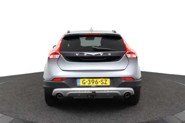 Volvo V40 (2019) thumbnail 4