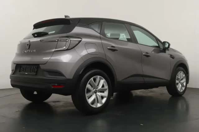Renault Captur (2026) thumbnail 5
