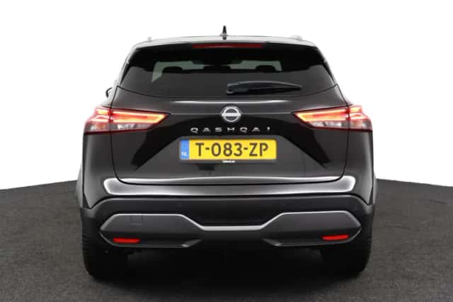 Nissan Qashqai (2023) thumbnail 4