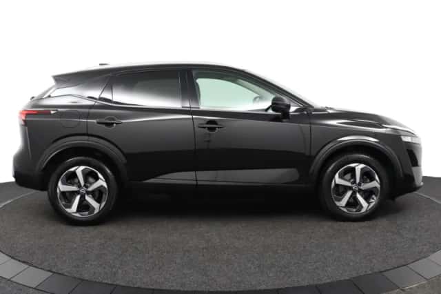 Nissan Qashqai (2023) thumbnail 6