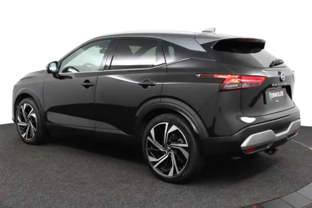 Nissan Qashqai (2022) thumbnail 3