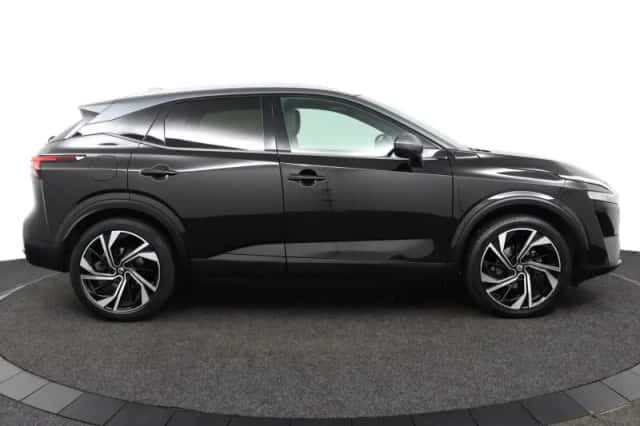 Nissan Qashqai (2022) thumbnail 6