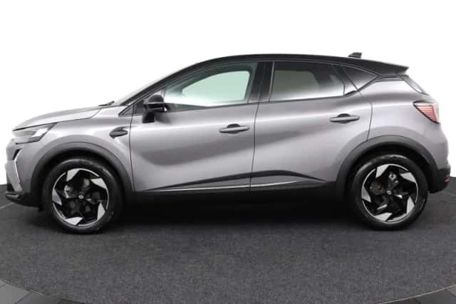 Renault Captur (2025) thumbnail 2