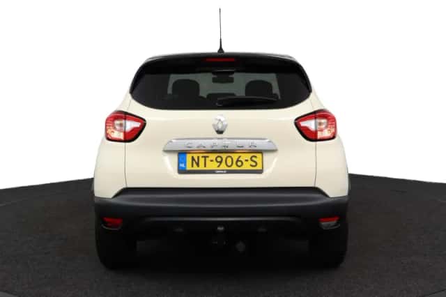 Renault Captur (2017) thumbnail 4