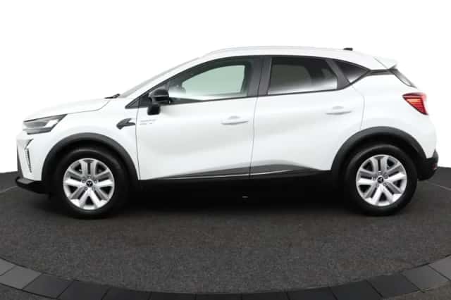 Mitsubishi ASX (2025) thumbnail 2