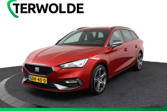 SEAT Leon (2024) thumbnail 1
