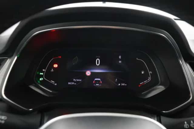 Renault Captur (2020) thumbnail 5