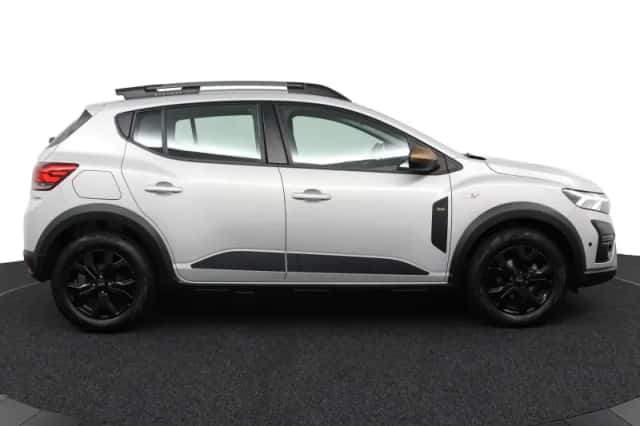 Dacia Sandero Stepway (2023) thumbnail 6