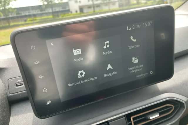 Dacia Sandero Stepway (2023) thumbnail 6