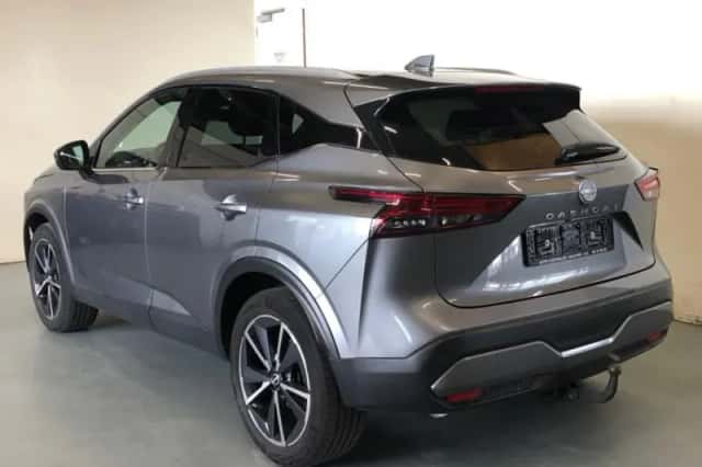 Nissan Qashqai (2023) thumbnail 3