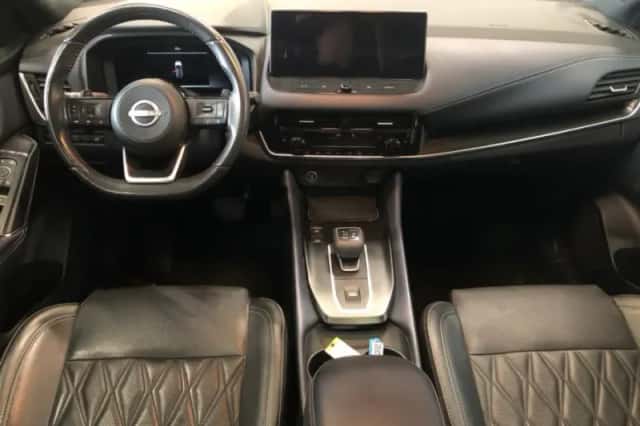 Nissan Qashqai (2023) thumbnail 5