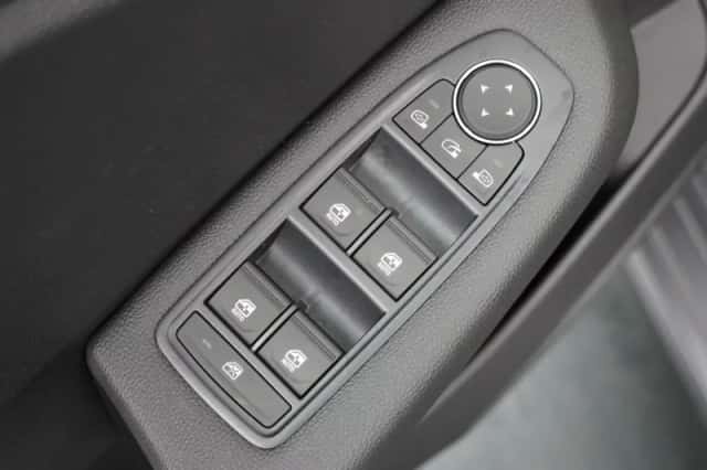 Renault Clio (2025) thumbnail 14
