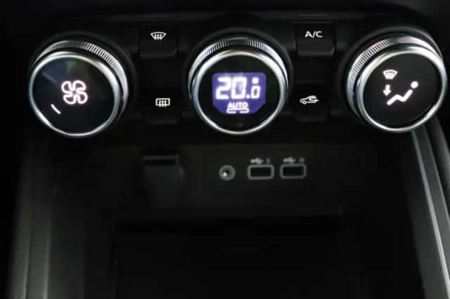 Renault Clio (2025) thumbnail 19