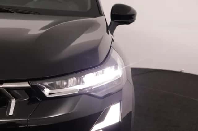 Mitsubishi ASX (2025) thumbnail 28