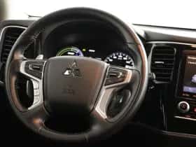Mitsubishi Outlander (2020) thumbnail 20