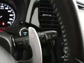 Mitsubishi Outlander (2020) thumbnail 23
