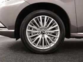 Mitsubishi Outlander (2020) thumbnail 11