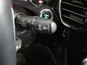 Mitsubishi Outlander (2020) thumbnail 28