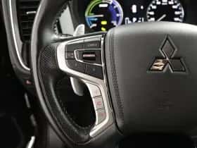 Mitsubishi Outlander (2020) thumbnail 31