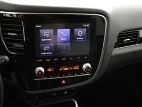 Mitsubishi Outlander (2020) thumbnail 35
