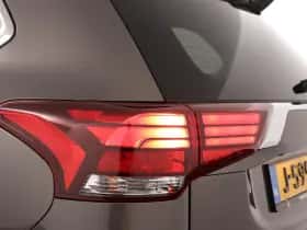 Mitsubishi Outlander (2020) thumbnail 10