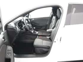 Mitsubishi Colt (2025) thumbnail 9