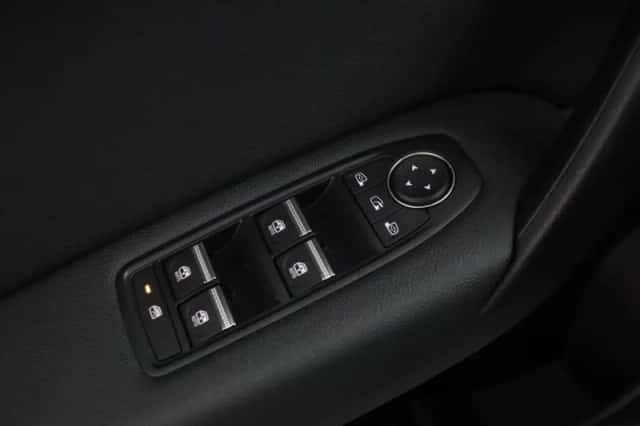 Mitsubishi Grandis (2025) thumbnail 25