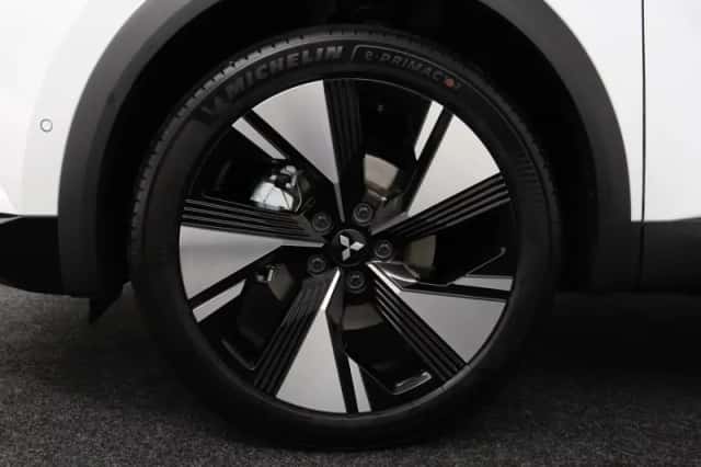 Mitsubishi Grandis (2025) thumbnail 38