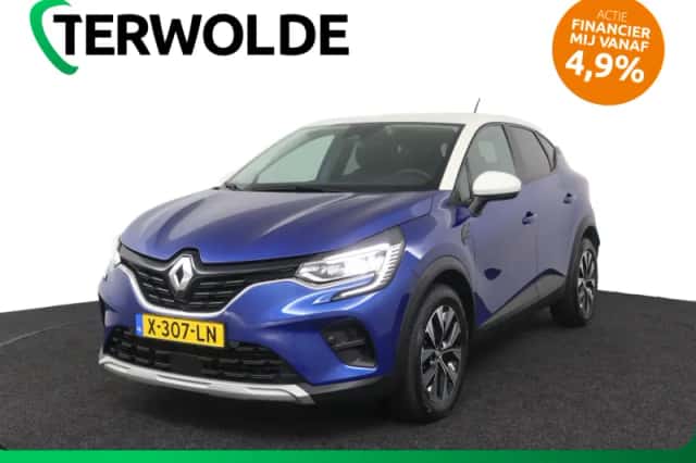 Renault Captur (2023) thumbnail 1