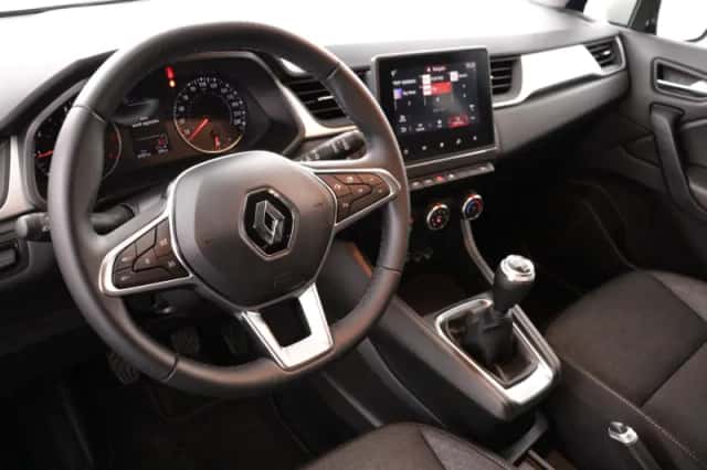 Renault Captur (2023) thumbnail 21