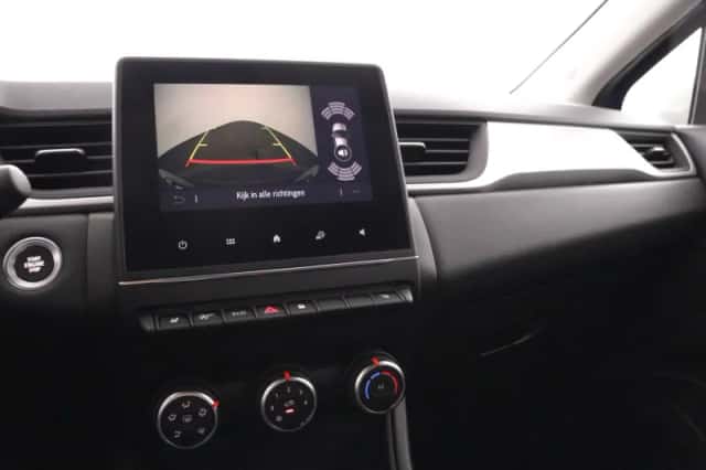 Renault Captur (2023) thumbnail 27