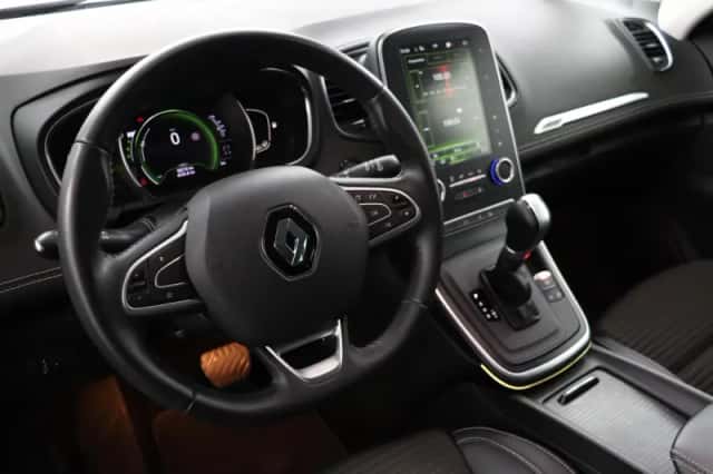 Renault Grand Scénic (2018) thumbnail 17