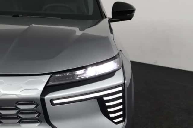 Mitsubishi Eclipse Cross (2025) thumbnail 26