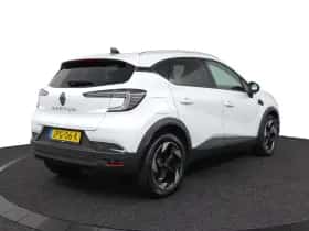 Renault Captur (2024) thumbnail 3