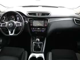 Nissan Qashqai (2018) thumbnail 4