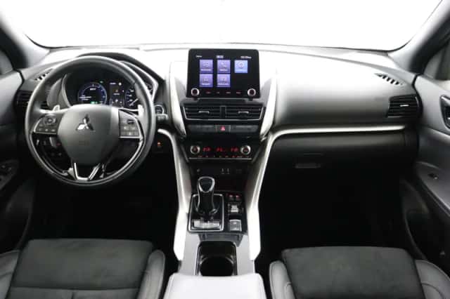 Mitsubishi Eclipse Cross (2021) thumbnail 13